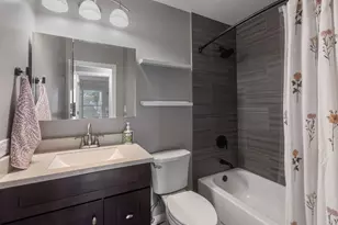 805 Indigo Ct, Lake Zurich, IL 60047 - Photo 14