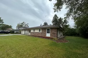 4108 Sumter Dr, Matteson, IL 60443 - Photo 2