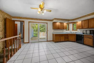 431 Ashelford Ct, Byron, IL 61010 - Photo 6