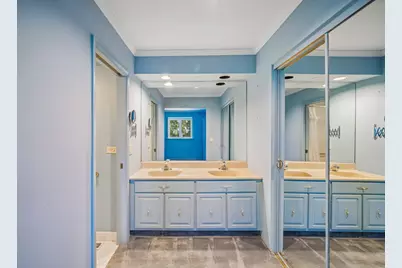 1466 Concorde Circle, Highland Park, IL 60035 - Photo 16