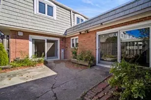 1466 Concorde Cir, Highland Park, IL 60035 - Photo 22