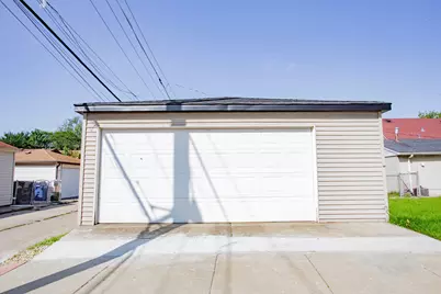 7301 W Pensacola Avenue, Norridge, IL 60706 - Photo 34