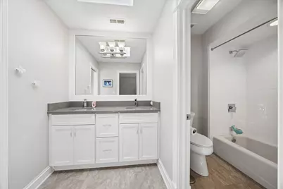 23 Ambriance Drive, Burr Ridge, IL 60527 - Photo 22