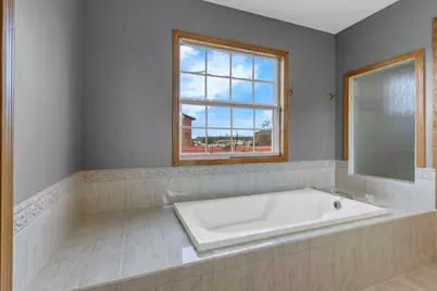 2S601 River Oaks Drive, Warrenville, IL 60555 - Photo 36