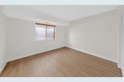 3235 S Manor Drive #104, Lansing, IL 60438 - Photo 16