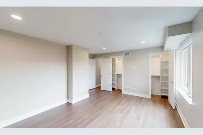 550 Sheridan Square #302, Evanston, IL 60202 - Photo 6