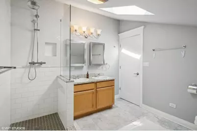 3755 N Wilton Avenue #3SE, Chicago, IL 60613 - Photo 16
