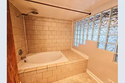 913 W Van Buren Street #5E, Chicago, IL 60607 - Photo 12