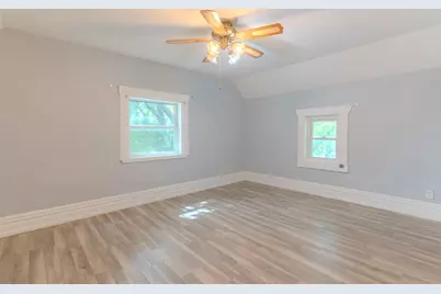 211 West Street, Monroe Center, IL 61052 - Photo 14