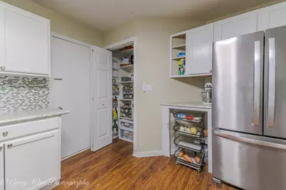 1015 Ashley Drive NW, Dekalb, IL 60115 - Photo 14
