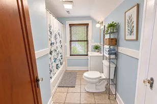 531 Forest Ave, Aurora, IL 60505 - Photo 10
