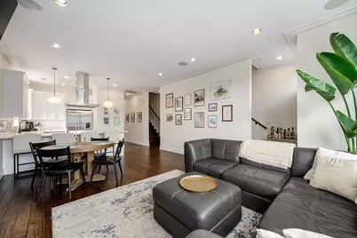 1908 W Belmont Avenue #3, Chicago, IL 60657 - Photo 6