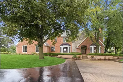 4 S Wynstone Drive, North Barrington, IL 60010 - Photo 1