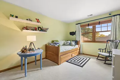 409 Claire Lane, Prospect Heights, IL 60070 - Photo 18