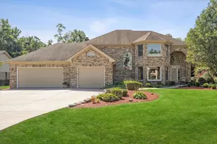 409 Claire Ln, Prospect Heights, IL 60070 - Photo 1
