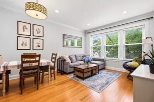 2152 W Ainslie St, Chicago, IL 60625 - Photo 2
