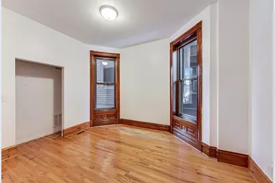 1138 W Addison Street #1, Chicago, IL 60613 - Photo 8