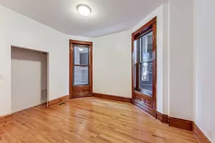 1138 W Addison St, Chicago, IL 60613 - Photo 8