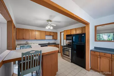 1243 Westchester Drive, Hanover Park, IL 60133 - Photo 6
