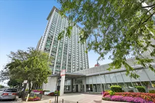 3600 N Lake Shore Dr, Chicago, IL 60613 - Photo 1