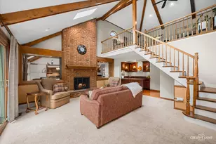712 Burgess Hill Rd, Naperville, IL 60565 - Photo 12
