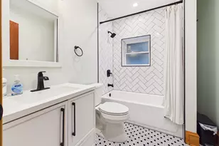 4200 N Oriole Ave, Norridge, IL 60706 - Photo 6