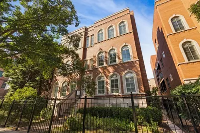 2454 W Foster Avenue #2E, Chicago, IL 60625 - Photo 1