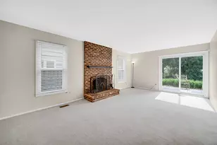 1550 Jasper Dr, Wheaton, IL 60189 - Photo 8