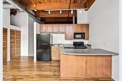1500 W Monroe Street #411, Chicago, IL 60607 - Photo 8