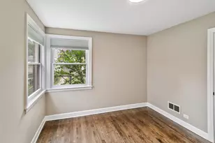 3916 Sunnyside Ave, Brookfield, IL 60513 - Photo 12