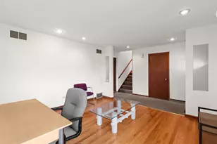 123 Ogden Ave, Clarendon Hills, IL 60514 - Photo 18