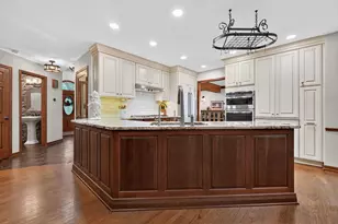 42W142 Ravine Dr, Saint Charles, IL 60175 - Photo 20
