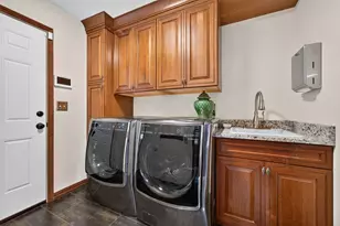 42W142 Ravine Dr, Saint Charles, IL 60175 - Photo 28