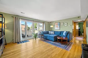2112 W Armitage Ave, Chicago, IL 60647 - Photo 2