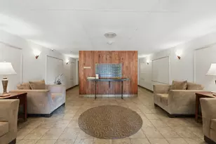 512 Redondo Dr, Downers Grove, IL 60516 - Photo 4