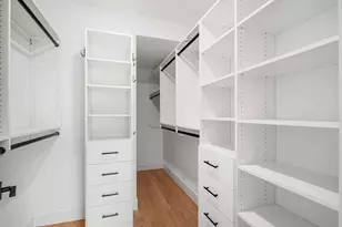 2209 W Belmont Ave, Chicago, IL 60618 - Photo 20