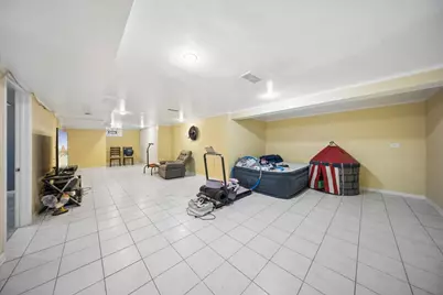 1372 S 6th Avenue, Des Plaines, IL 60018 - Photo 14