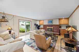 3822 Knight St, Glenview, IL 60025 - Photo 10