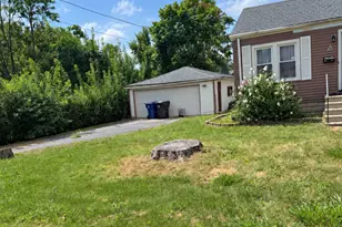 38 S Rebecca St, Glenwood, IL 60425 - Photo 8