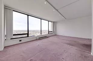 5445 N Sheridan Rd, Chicago, IL 60640 - Photo 14