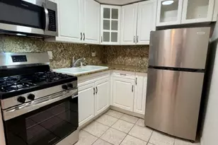 5348 N Cumberland Ave, Chicago, IL 60656 - Photo 4