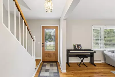 2S380 Golfview Drive, Glen Ellyn, IL 60137 - Photo 6