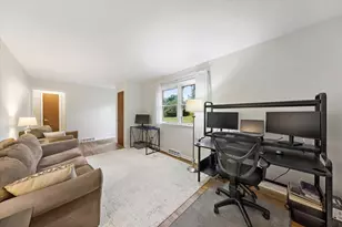 2S380 Golfview Dr, Glen Ellyn, IL 60137 - Photo 18