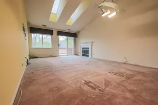 2745 Odlum Dr, Schaumburg, IL 60194 - Photo 12