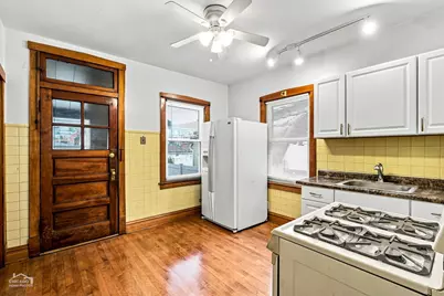 4150 W Melrose Street, Chicago, IL 60641 - Photo 18