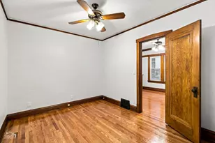 4150 W Melrose St, Chicago, IL 60641 - Photo 10