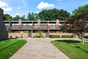 607 Kenneth Cir, Elgin, IL 60120 - Photo 18