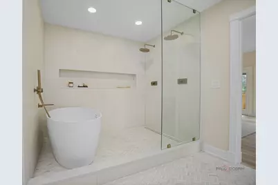 1899 Hilltop Lane, Bannockburn, IL 60015 - Photo 28