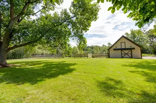 1899 Hilltop Ln, Bannockburn, IL 60015 - Photo 44