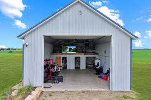 2869 N Fawver Rd, Freeport, IL 61032 - Photo 44